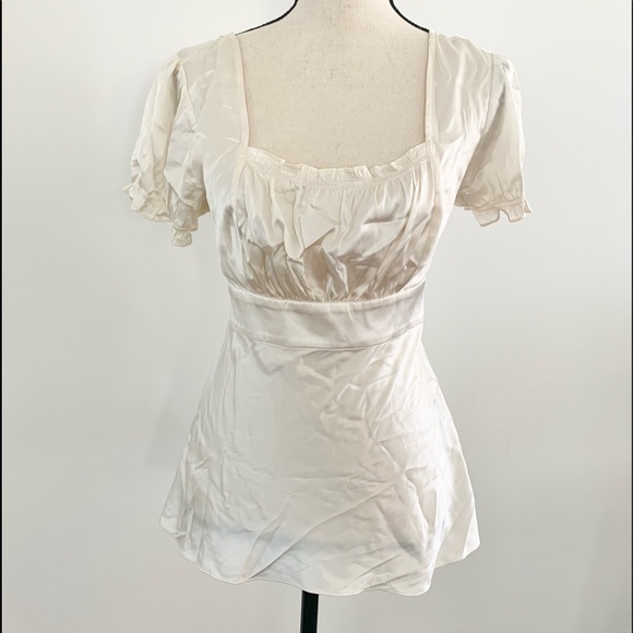 Express Size M Blouse Beige - Picture 1 of 5